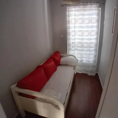 Apartman In - Evoia Amárinthosz